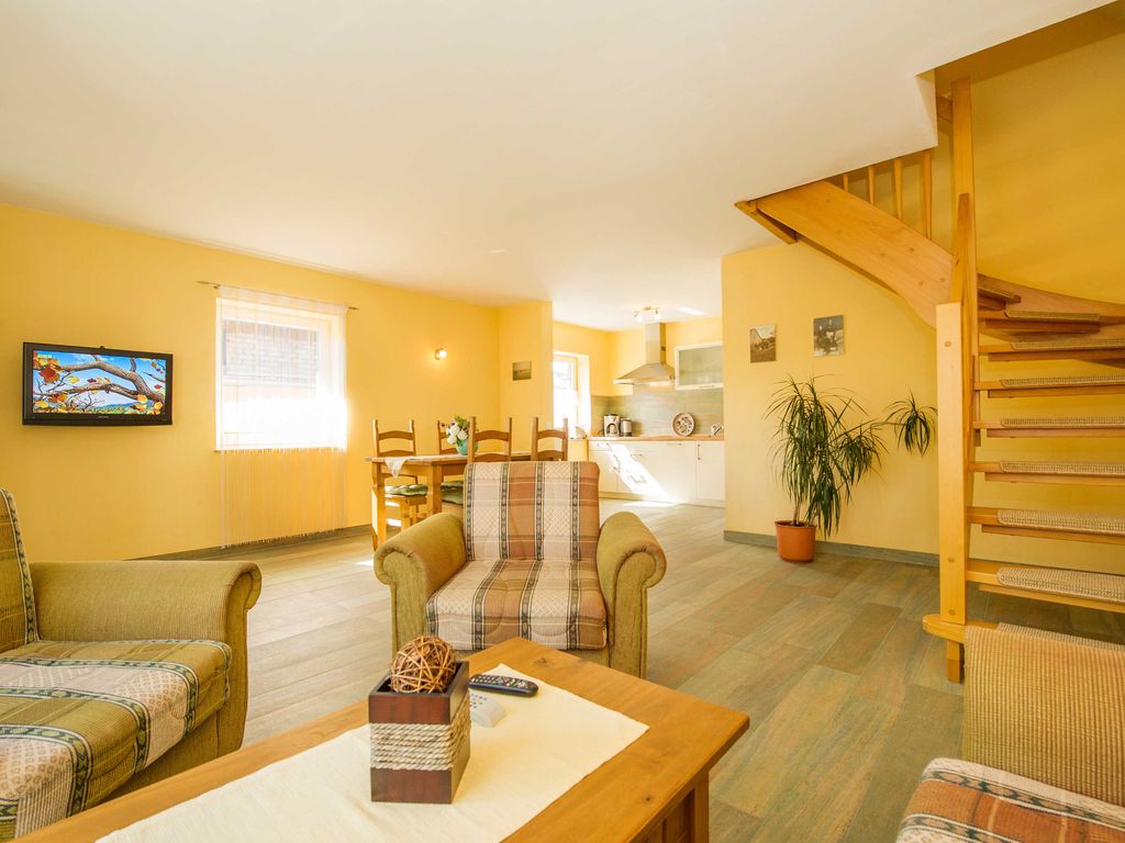 Ferienhaus Fritz mit Terrasse