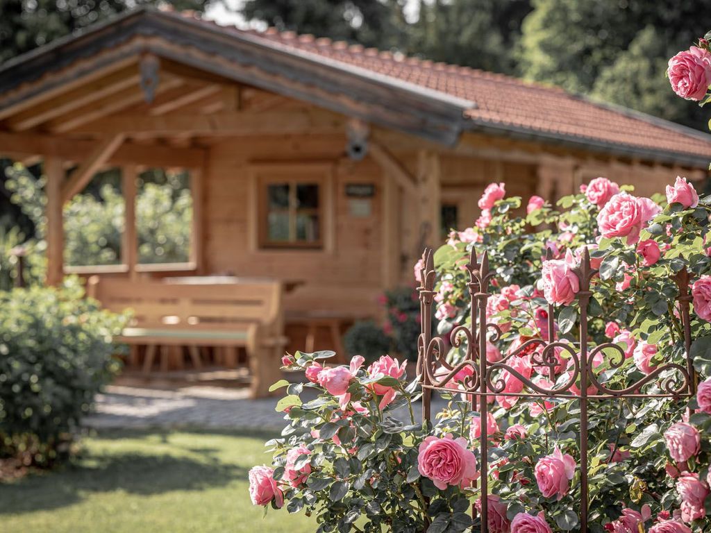 Gartenhäuschen idealer Grillplatz