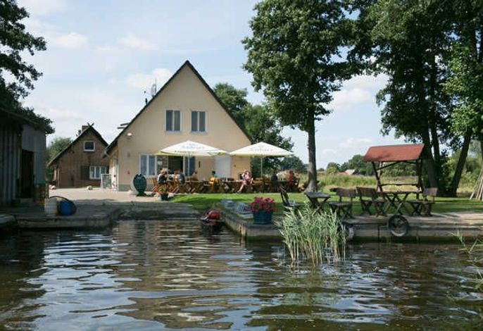 Ferienwohnungen direkt am Wasser