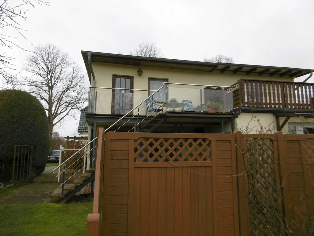 Terrasse der Fewo OG