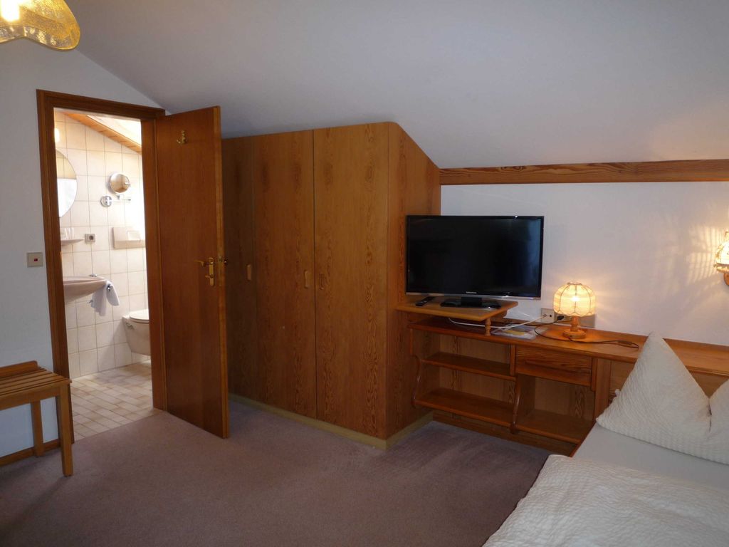Schrank, Du/WC
