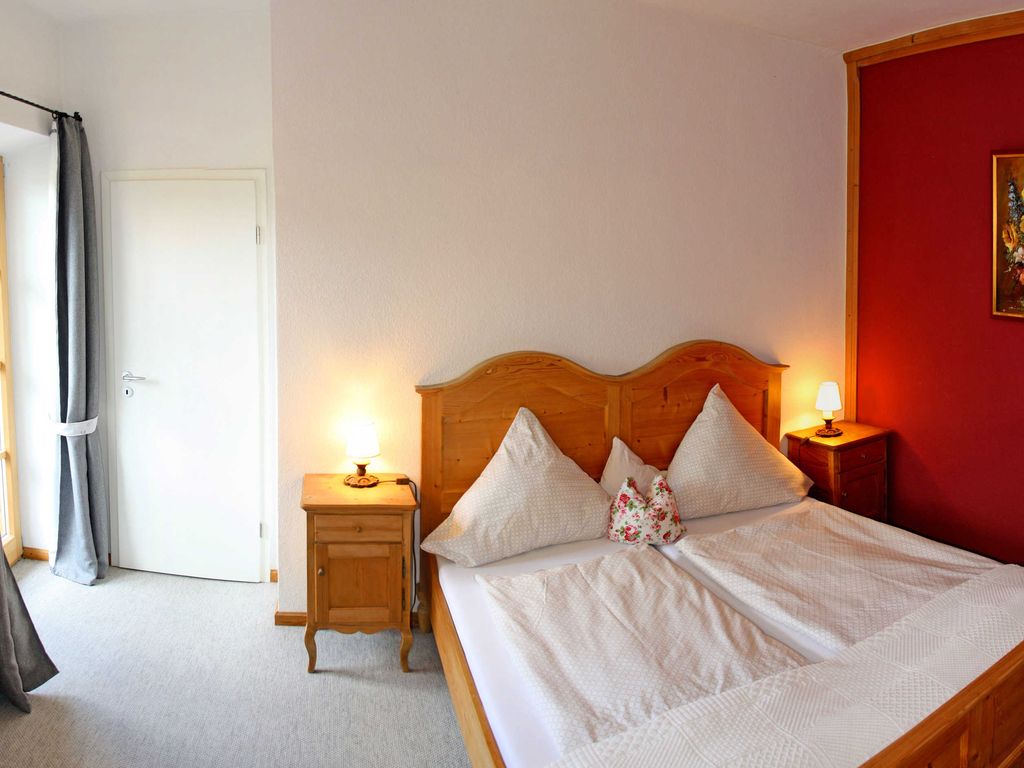 Schlafzimmer mit Balkon