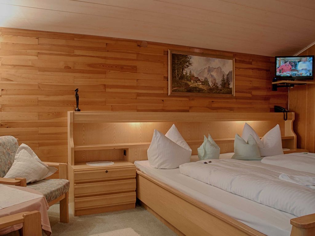 Hotel garni Haus Kiefer - Doppelzimmer