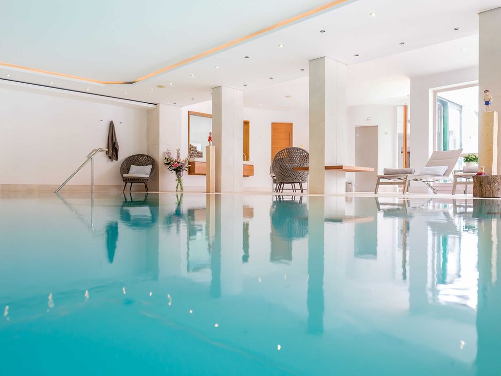 Spa-Bereich, Indoor-Pool