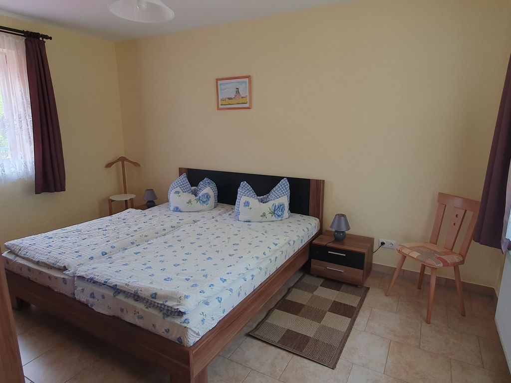 1. Schlafzimmer