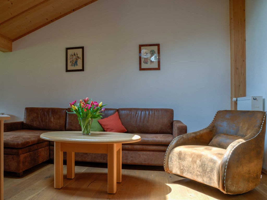 Bodenschneid 55 m²
Nichtraucher Ferienwohnung im Gästehaus