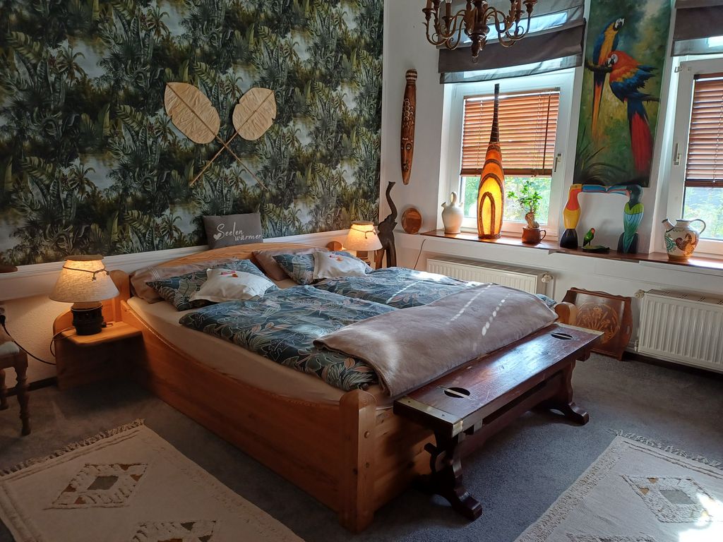 Doppelbett im Schlafzimmer
