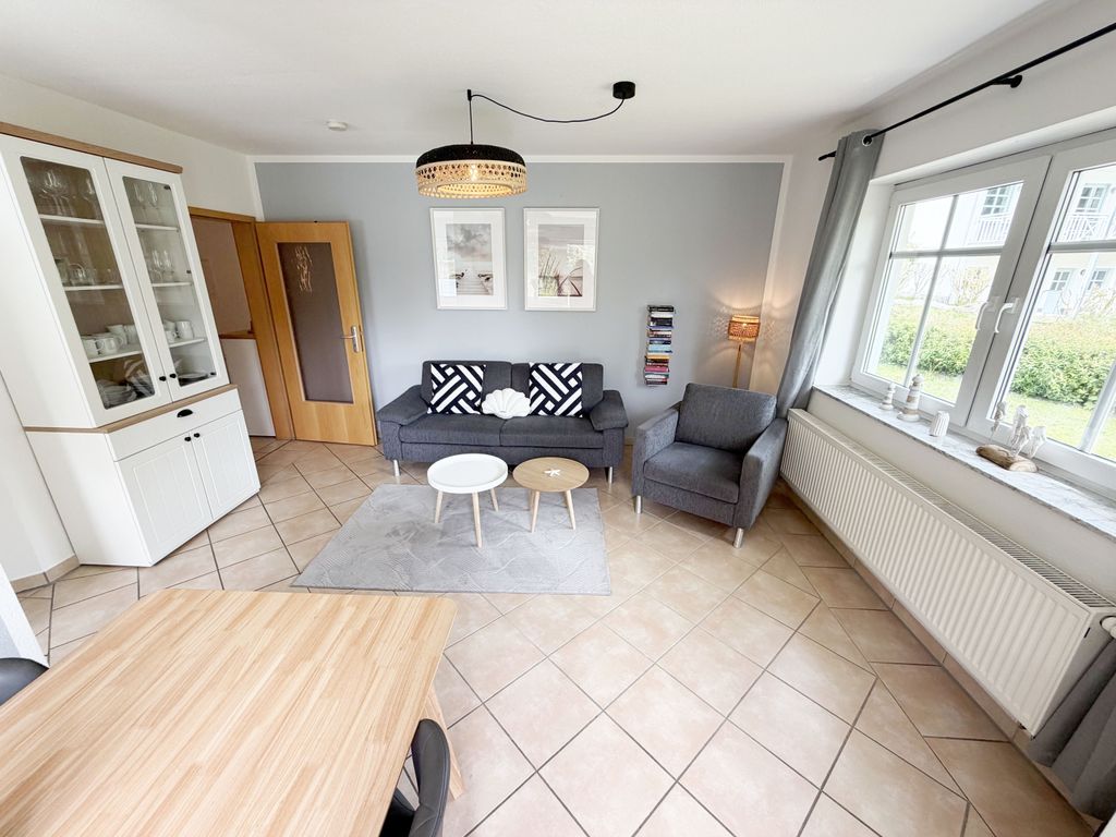 Dünenhaus Göhren Whg. 01 - Wohnzimmer