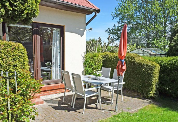 Ferienhaus Charlotte mit Terrasse