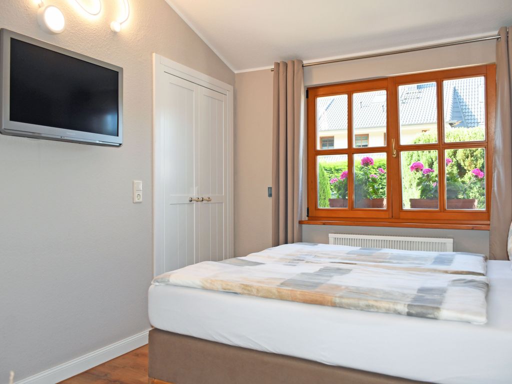 Ferienwohnung mit Terrasse an der Granitz