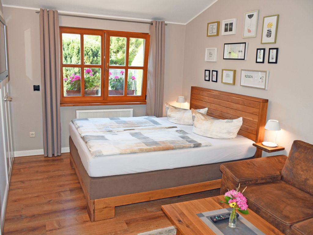 Ferienwohnung mit Terrasse an der Granitz