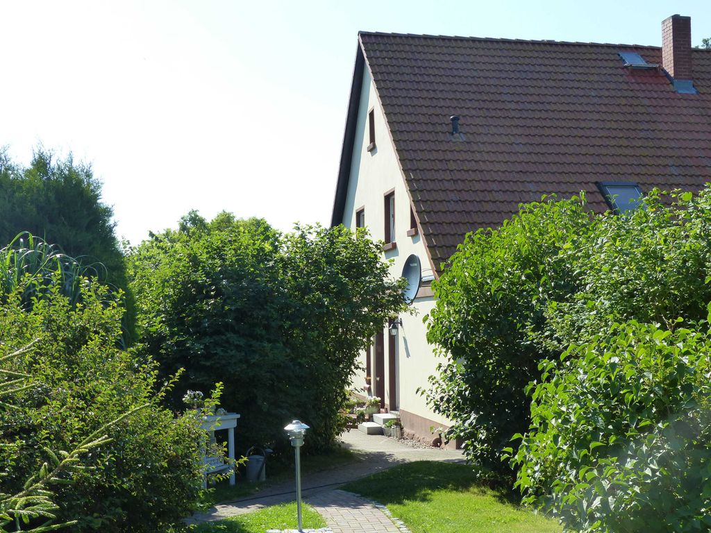 Wohnhaus mit Ferienwohnung