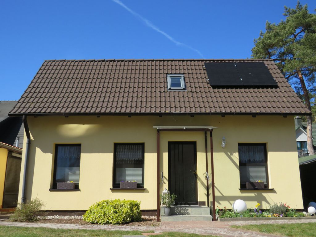 Ferienhaus auf dem Grundstück des Vermieters