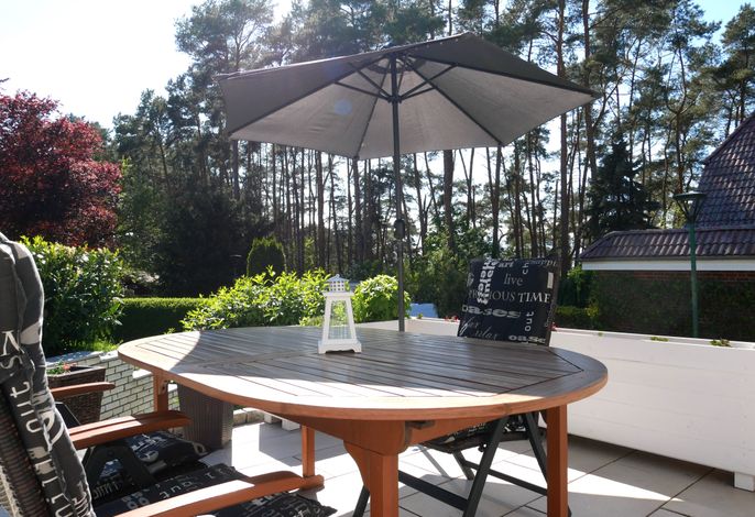 Ferienwohnung mit Terrasse und E- Auto Ladestation