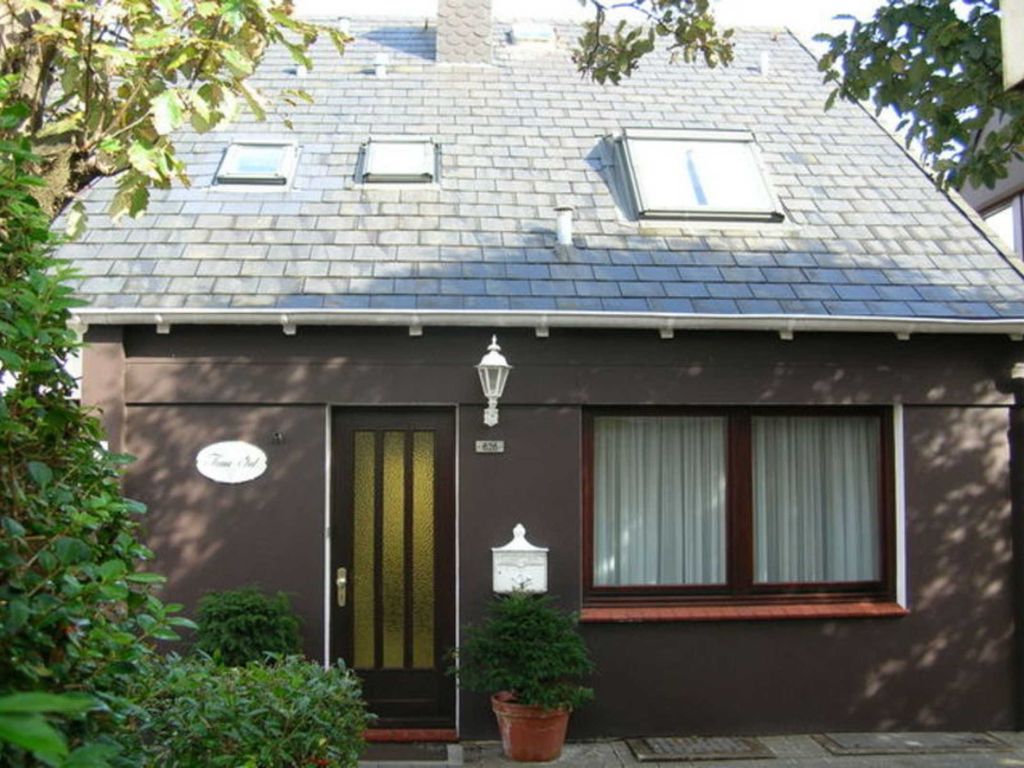 Haus Tana-Gat