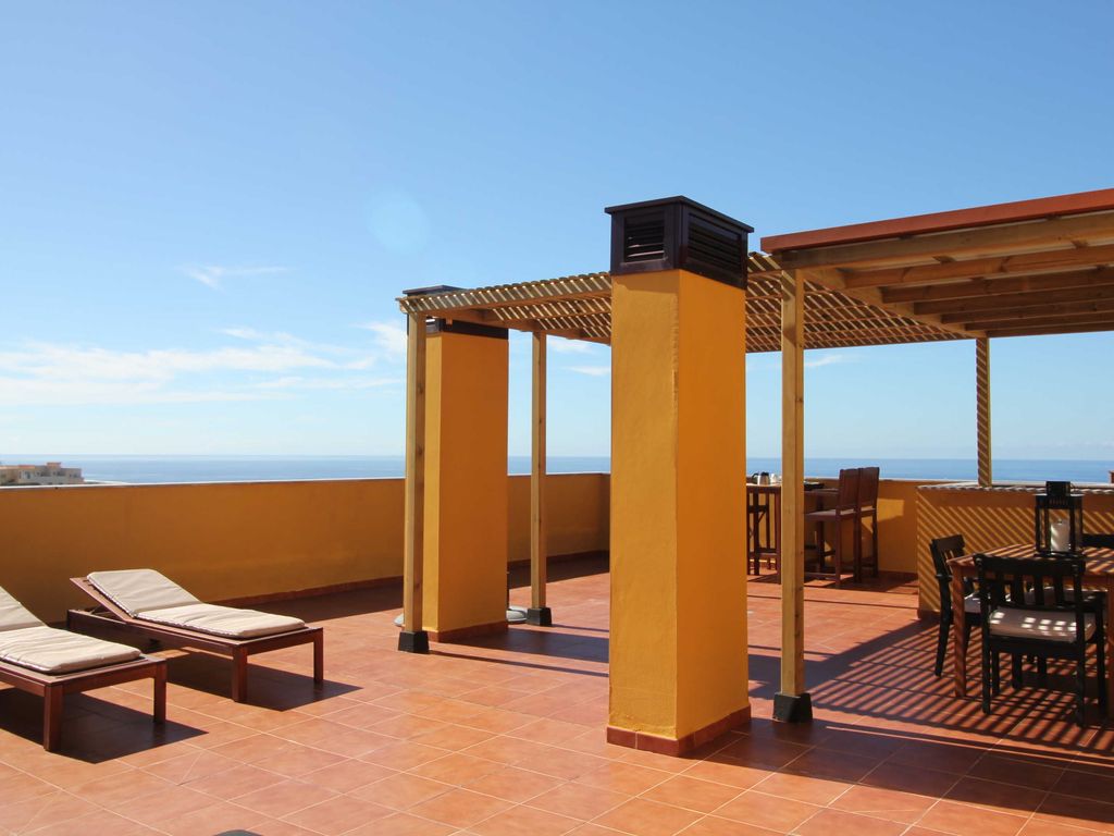 große Dachterrasse