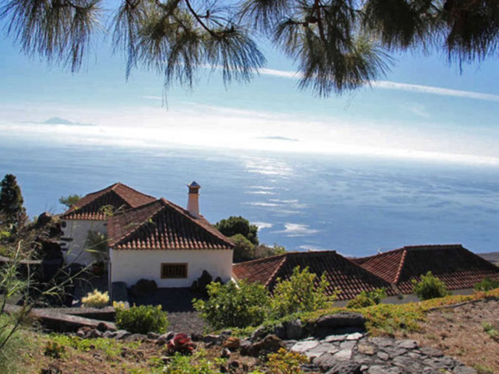 Sicht auf das Haus und das Meer