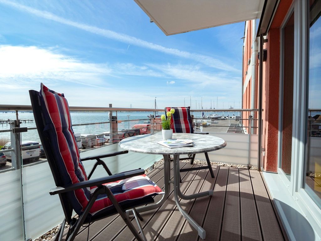 Balkon mit herrlichem Seeblick