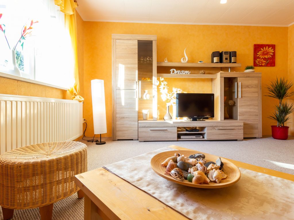 kombiniertes Wohn-/ Schlafzimmer