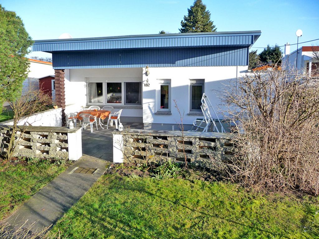 Ferienbungalow 182