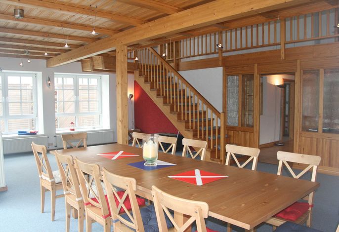 XL: 10-Raum-Ferienhaus mit Terrasse (270m²)