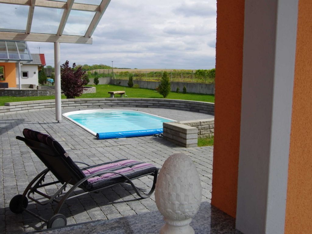 Ferienhaus in Strasen mit Pool, (Mundt, Undine) H2