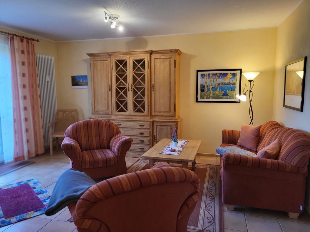 Wohnzimmer mit Couch