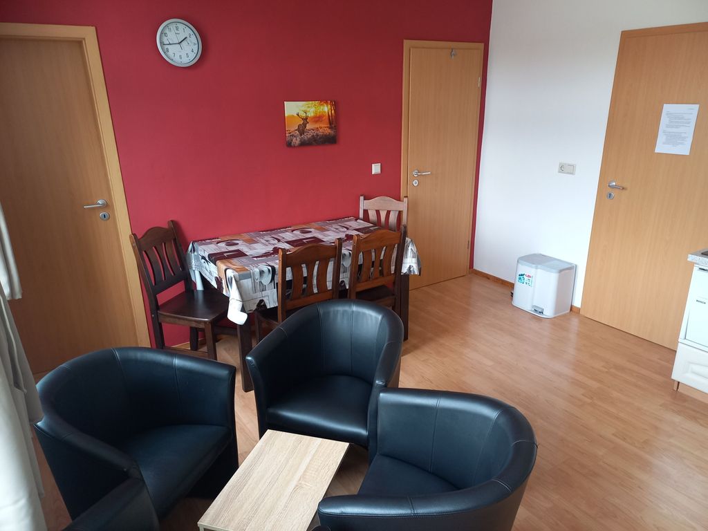 Sitzecke mit Esstisch