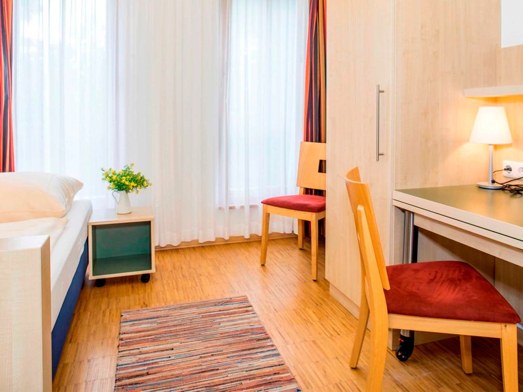2. Schlafzimmer mit 2 Einzelbetten