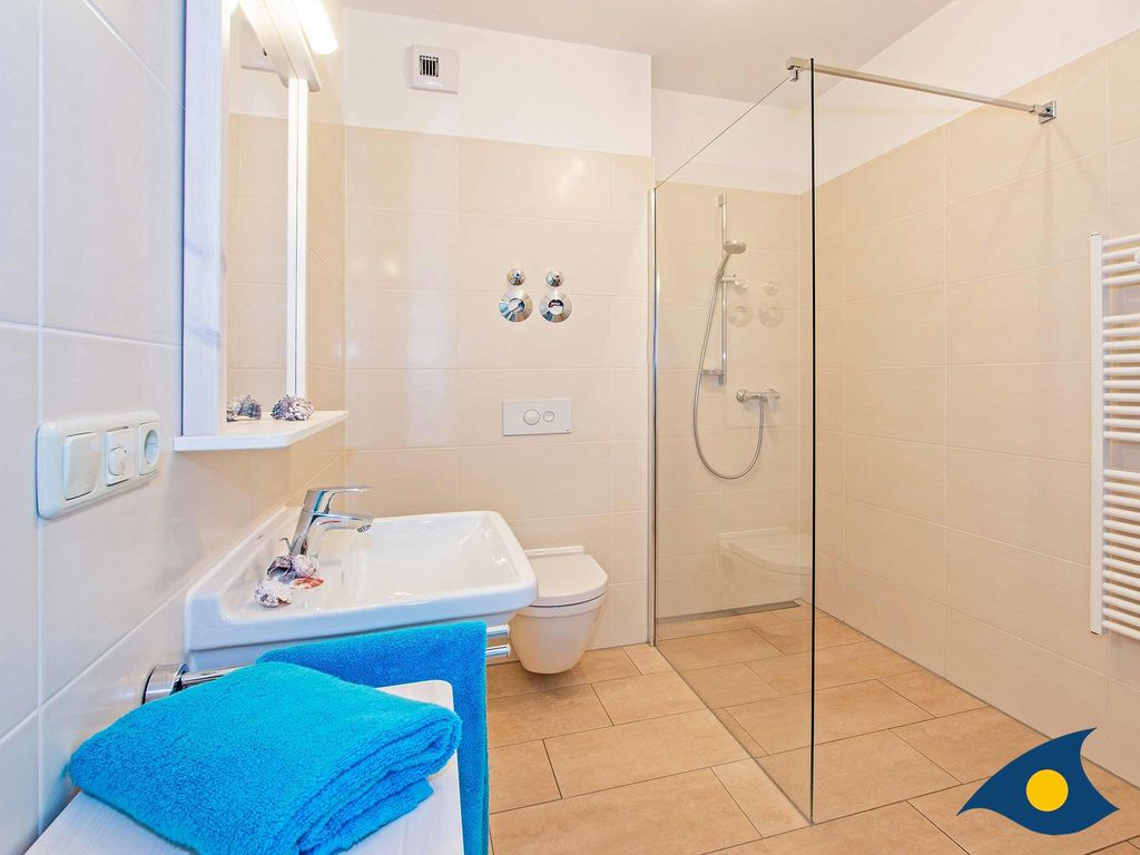 Bad mit Dusche