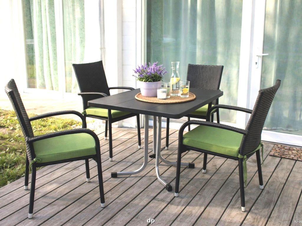 Strandflieder Nr. 5 Terrasse und Eingang