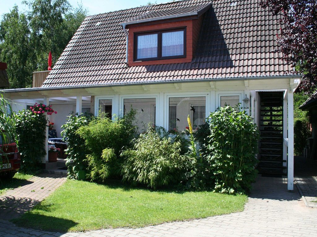 Ferienhaus mit 2 Ferienwohnungen