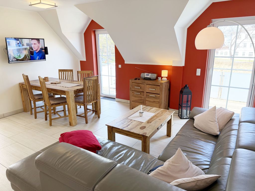 Haus Sonne Ferienwohnung 08 - Wohnzimmer