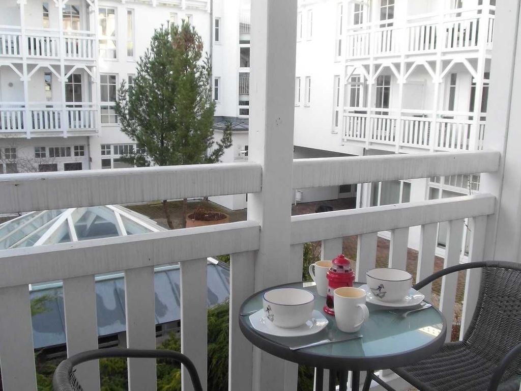 Frühstück auf dem Balkon