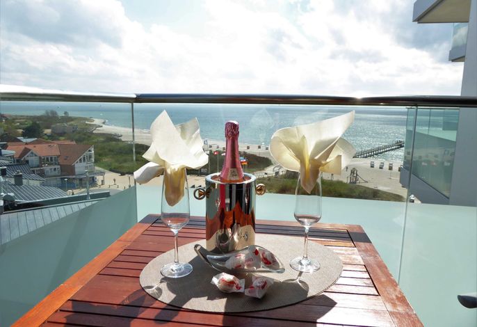 Prinz Hamlet 7. Stock, Ostseite, Balkon, Meerblick, Pool