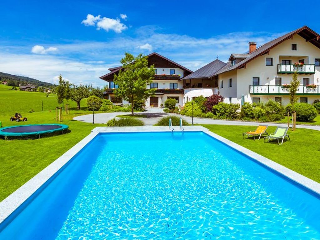Pension ANNA, Ferienwohnungen & Komfortzimmer