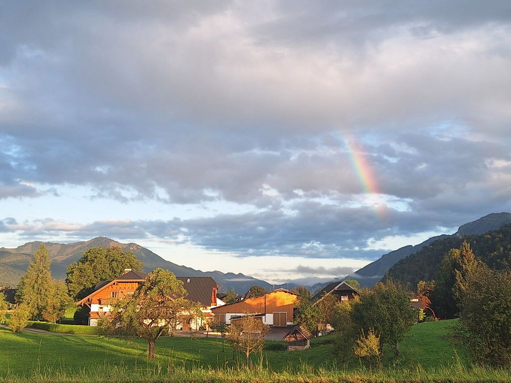 Regenbogen über den Klingerhof