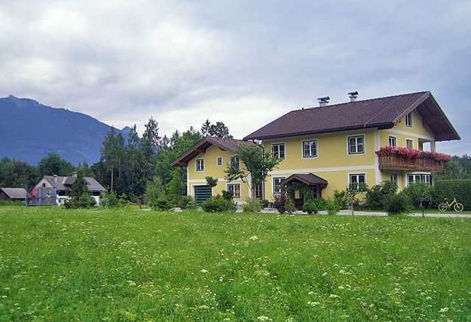 Ferienwohnung mit  Blick auf die Berge