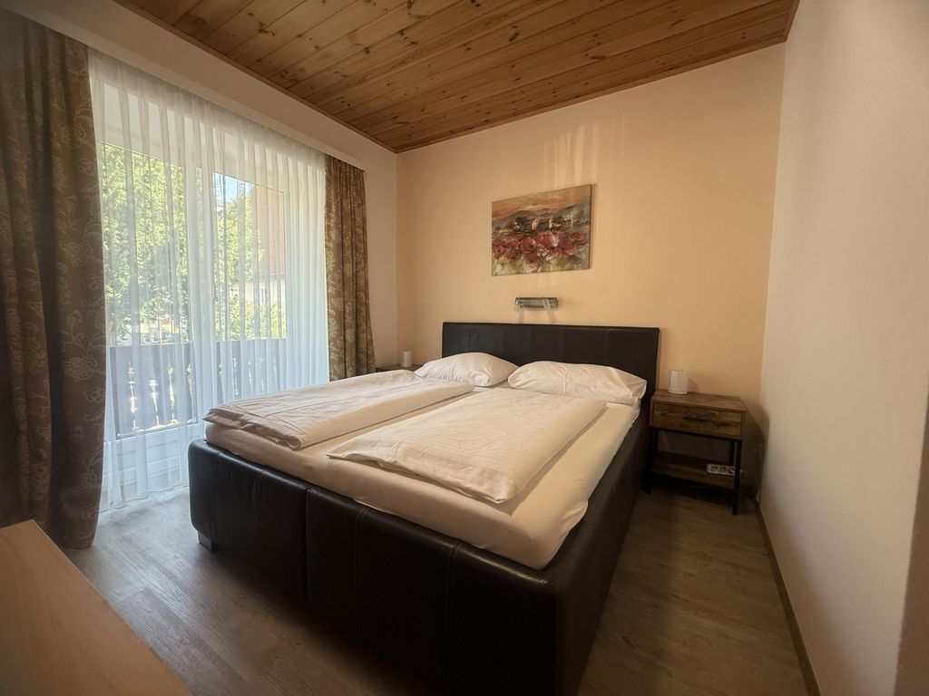 Doppelzimmer mit Balkon