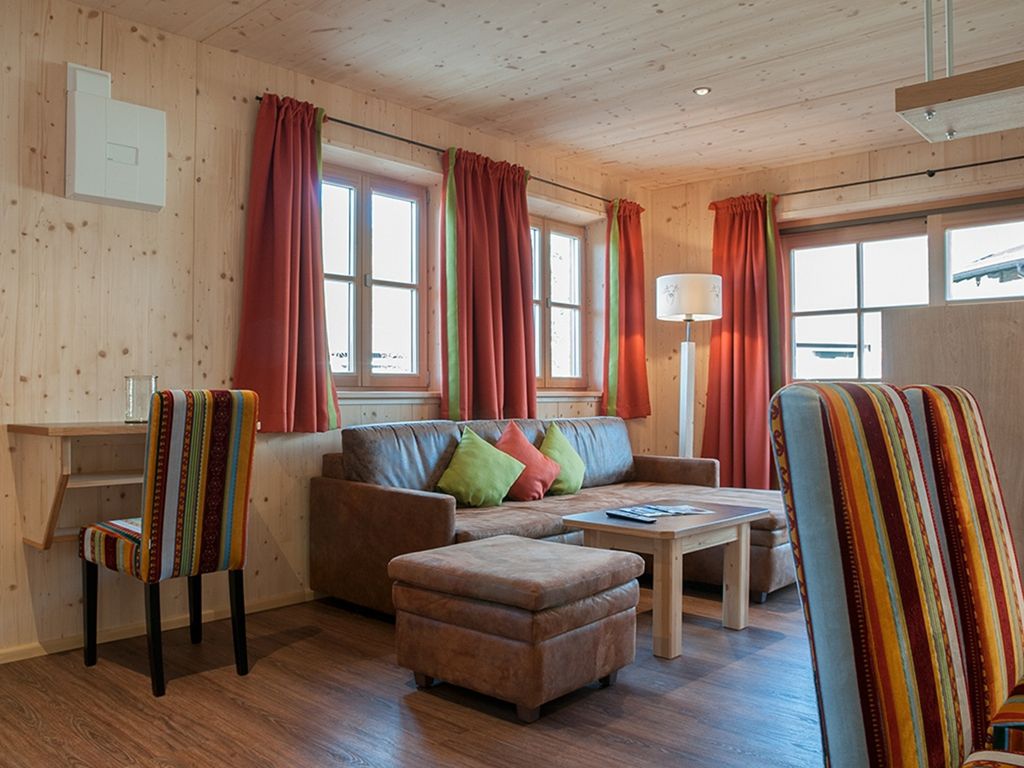Suttensee 65 m², neue
Nichtraucher-
Ferienwohnung