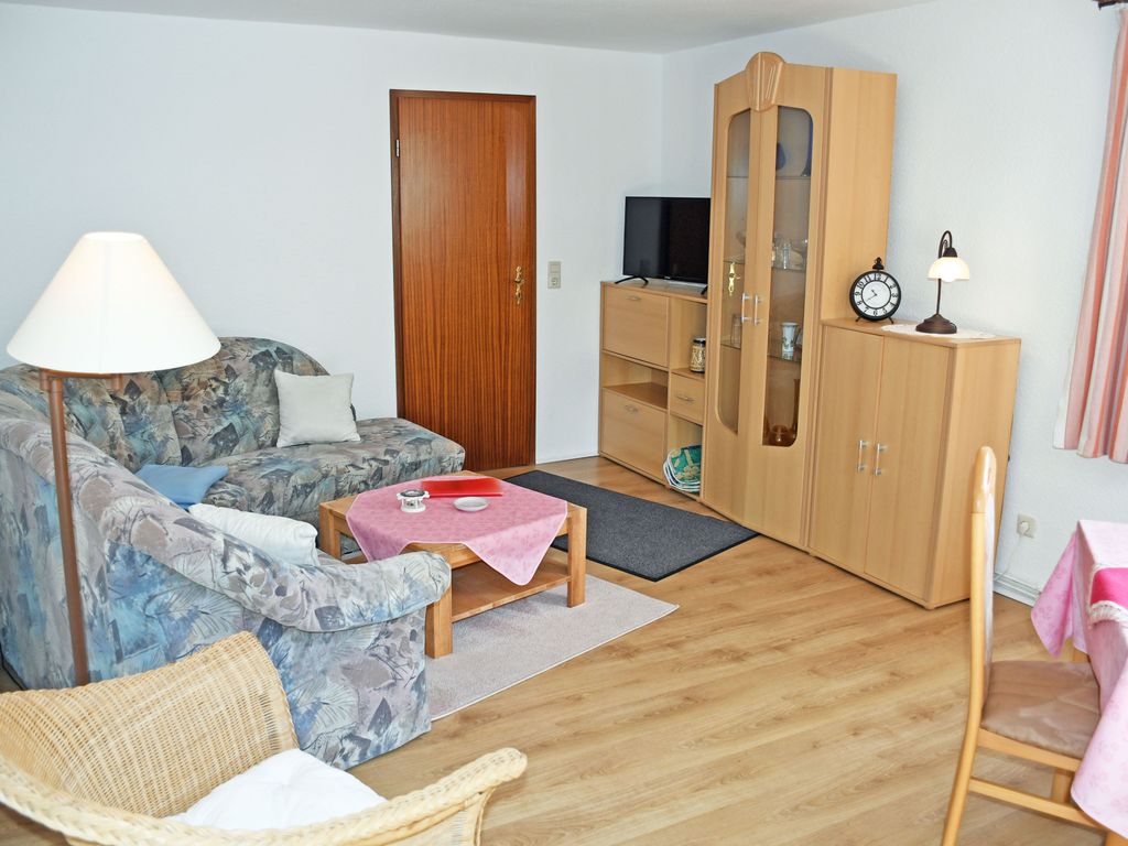 Gartenbungalow mit Terrasse (B)