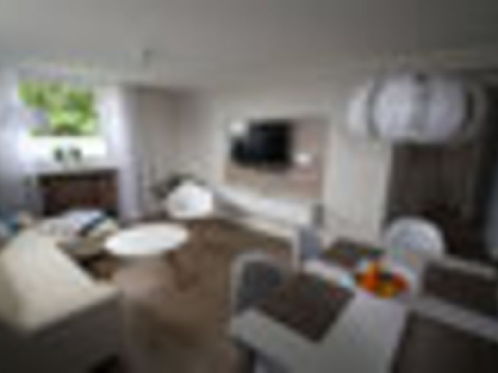Wohnzimmer 1