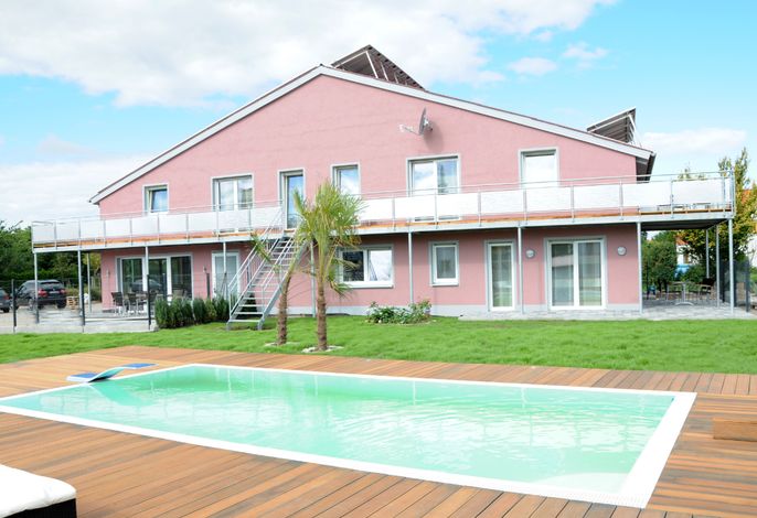 Ferienwohnung Sebastian & Apartment  95 m² mit Pool im Romantischen Franken bei Rothenburg ob der Tauber