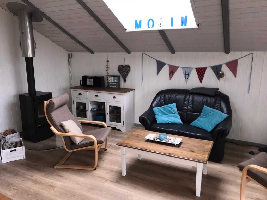 Wohnzimmer mit Kaminofen