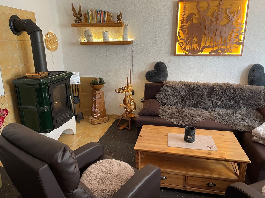 Wohnbereich mit Kamin