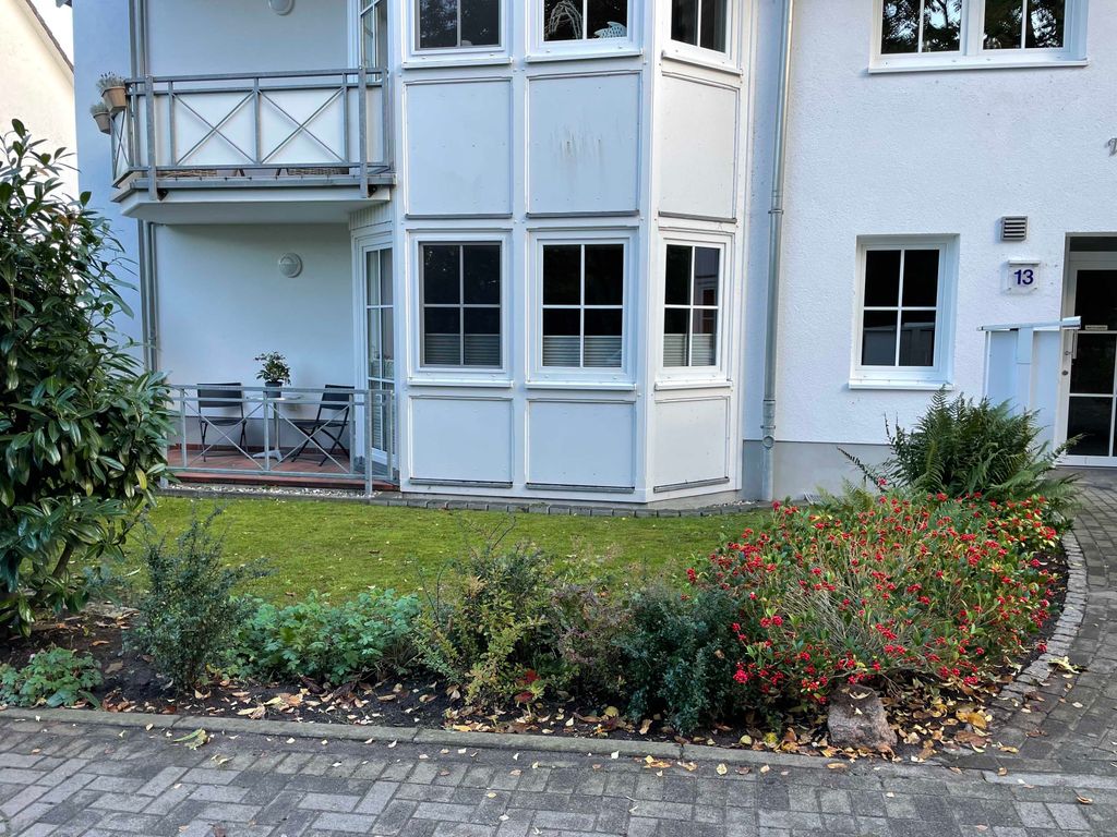 mit Balkon und Erker