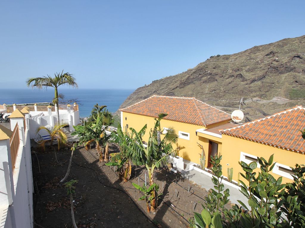 Casita Acerina A ist zur Meerseite gelegen