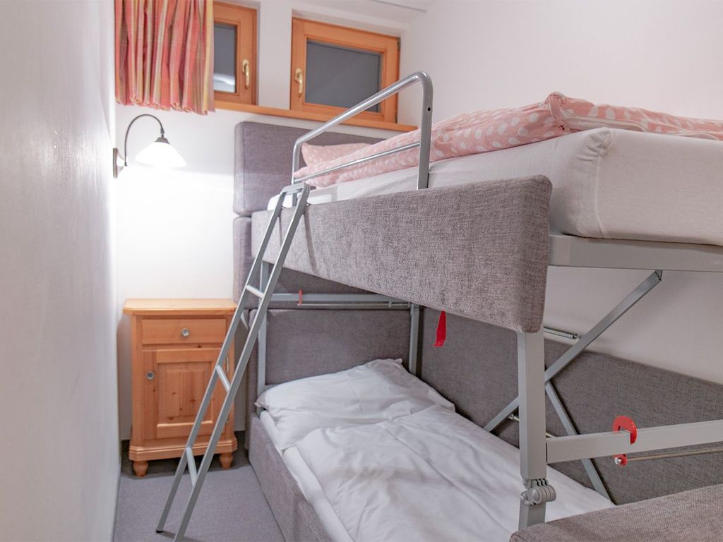 Blick ins Familienzimmer, ein Schlafzimmer, Etagenbett für 2 Kinder bis maximal 12 Jahre