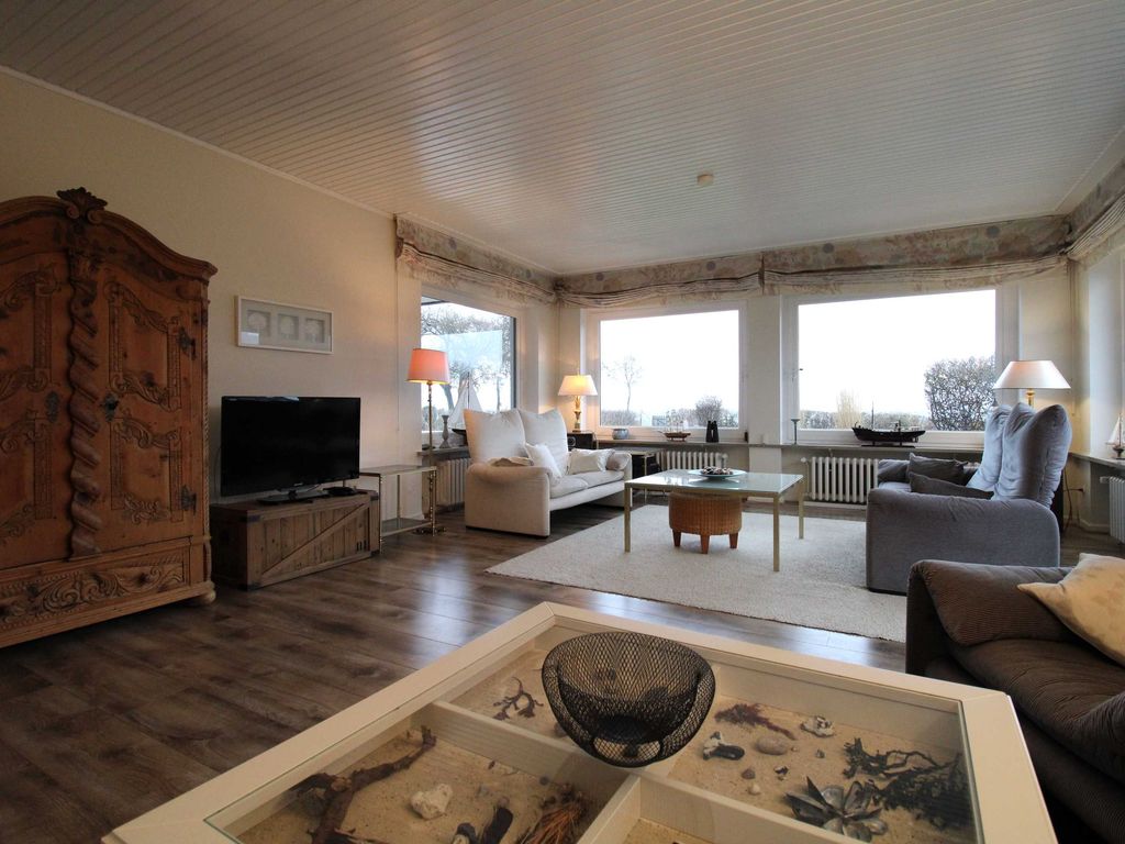 Wohnzimmer mit freiem Blick auf die Ostsee