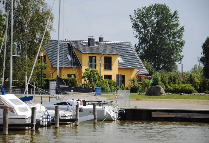 Doppelhaushälfte